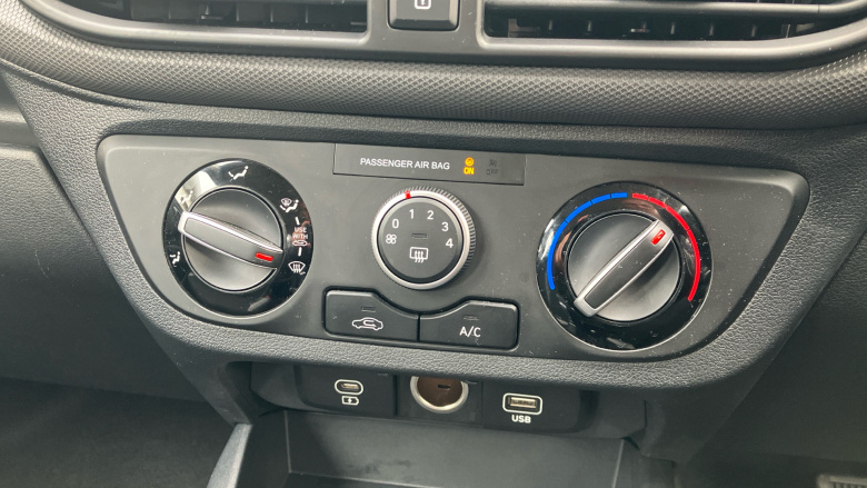 Hyundai i10 1.0 [63] Advance 5dr Auto [Nav] Petrol Hatchback